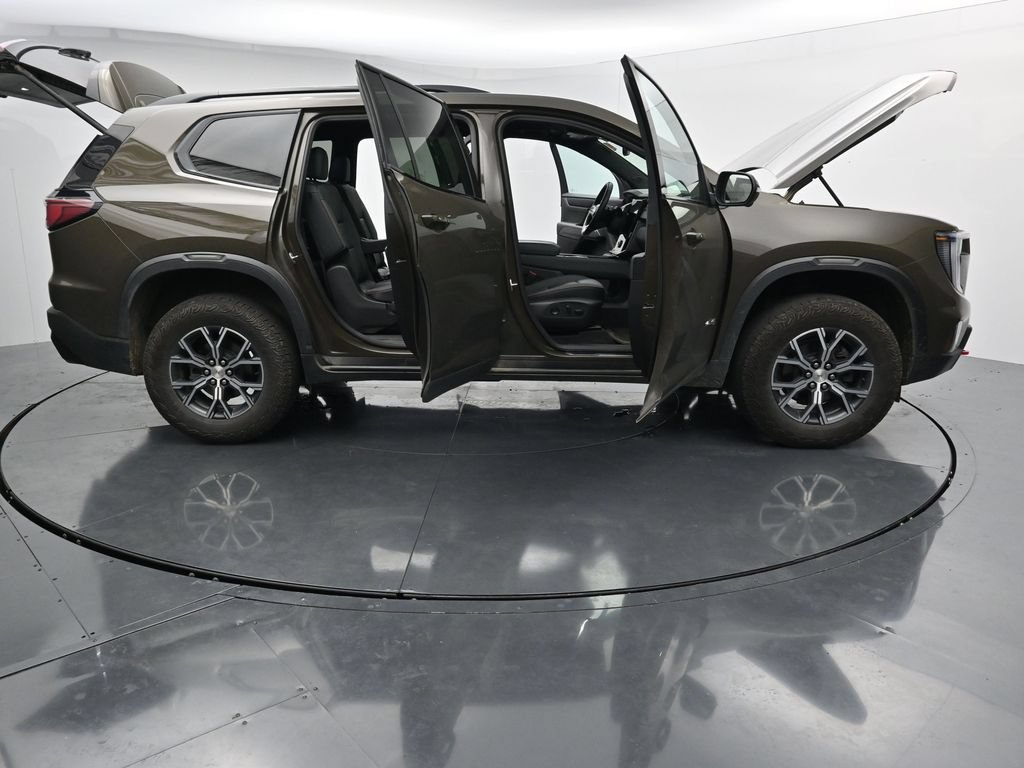 Used 2025 GMC Acadia AT4 AWD/4WD image 27