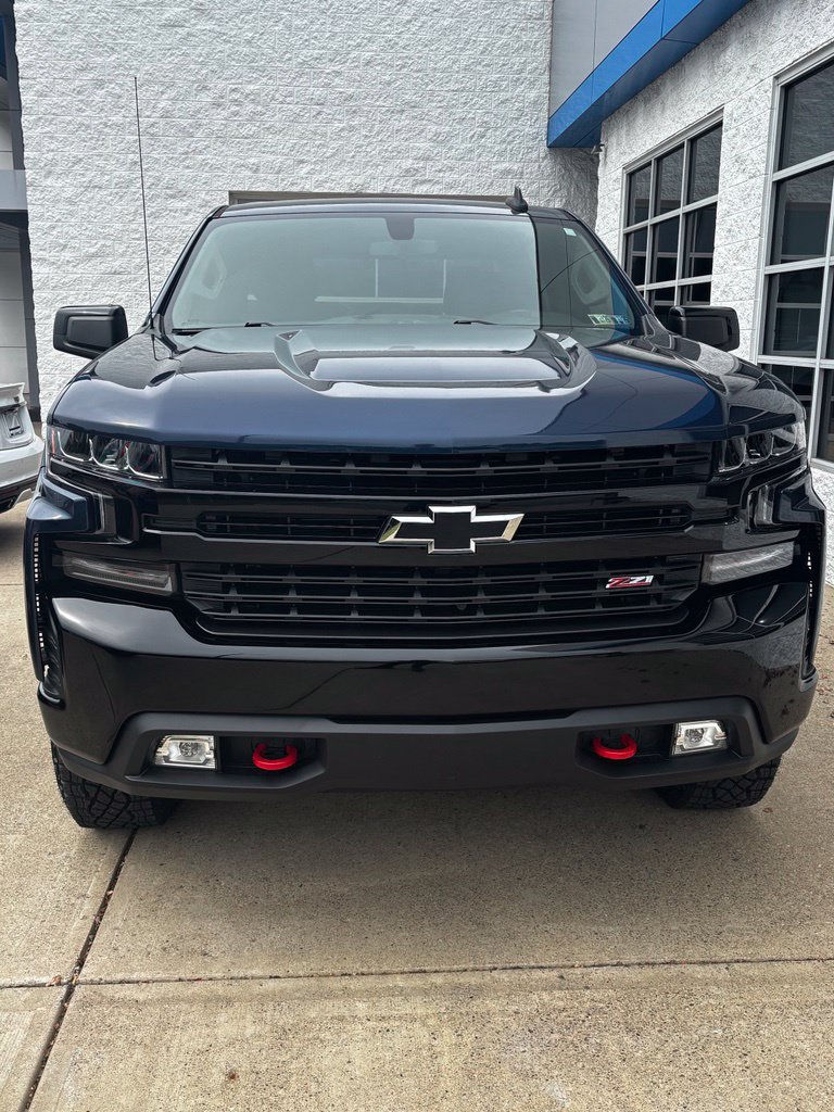 Used 2021 Chevrolet Silverado 1500 LT Trail Boss AWD/4WD image 3