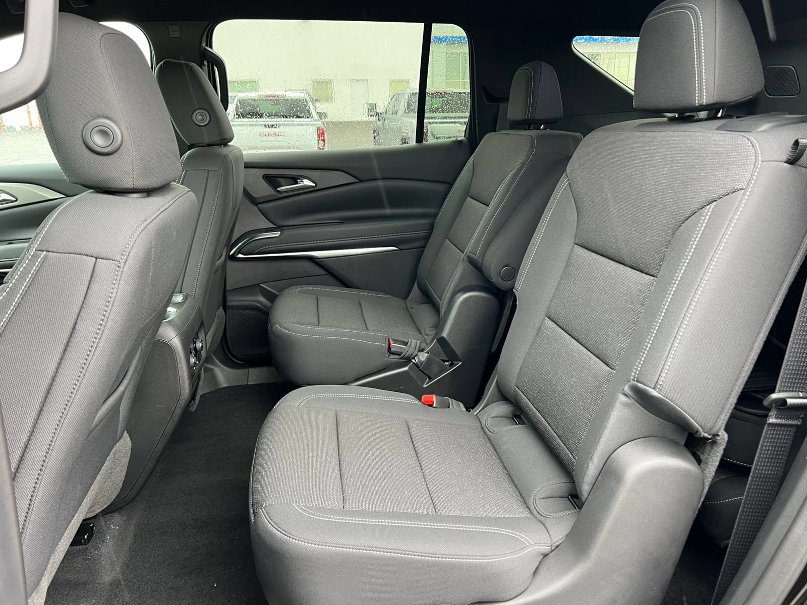 New 2026 Chevrolet Traverse LT w/ Driver Confidence Package AWD/4WD image 4