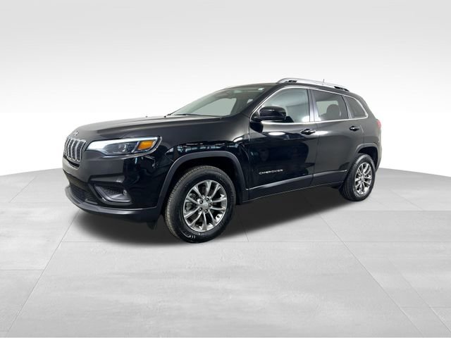 Used 2020 Jeep Cherokee Latitude Plus image 2