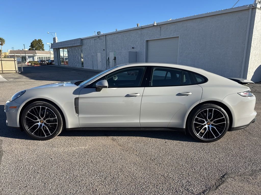 Used 2023 Porsche Panamera 4 Platinum Edition image 4