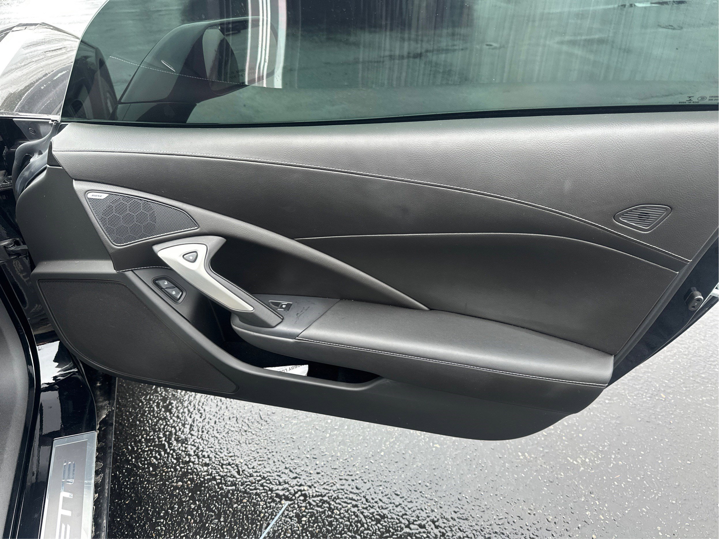 Used 2015 Chevrolet Corvette Stingray Coupe image 19