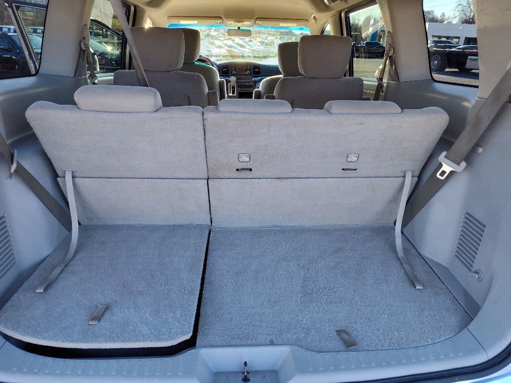 Used 2016 Nissan Quest SV image 26