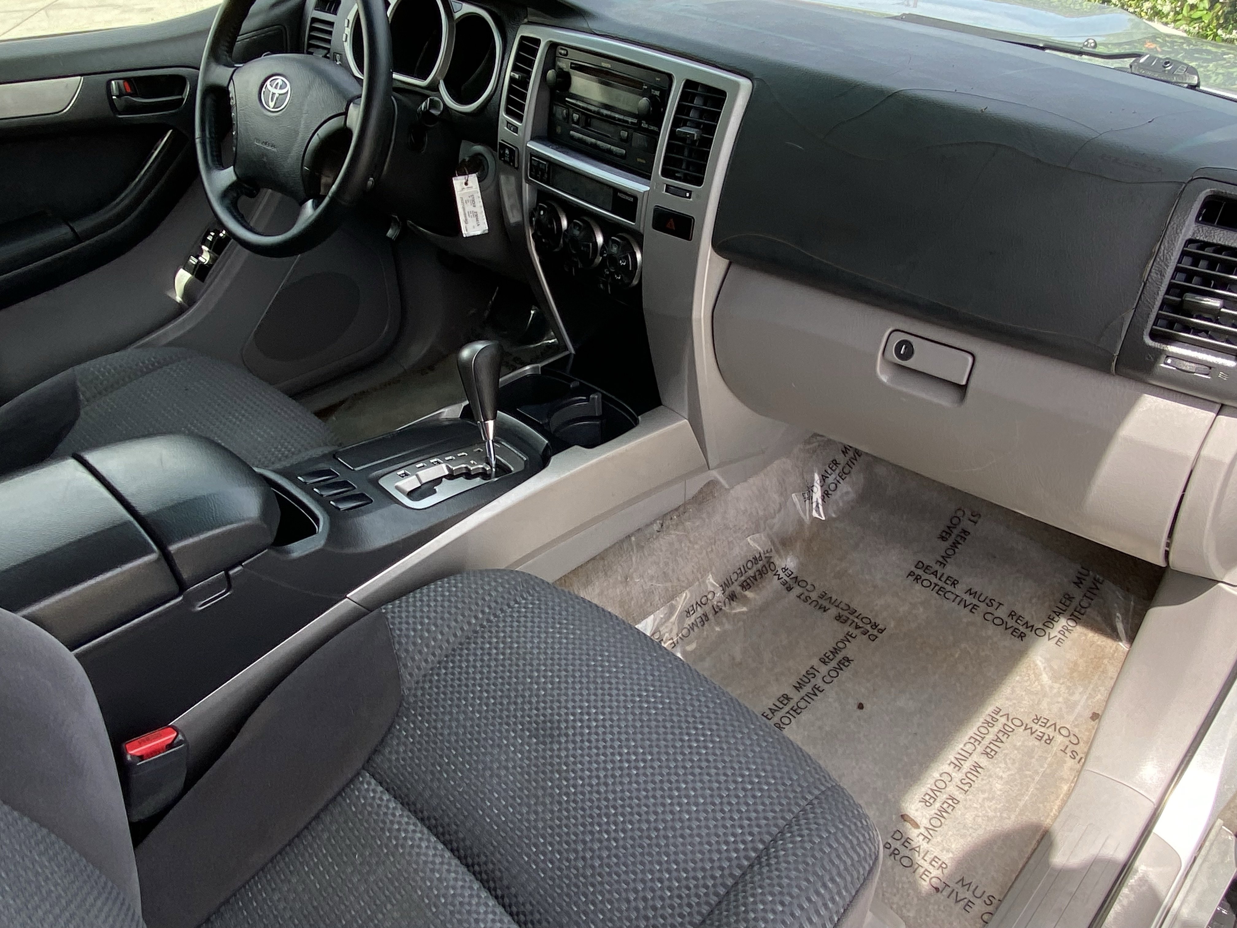 Used 2004 Toyota 4Runner SR5 image 10