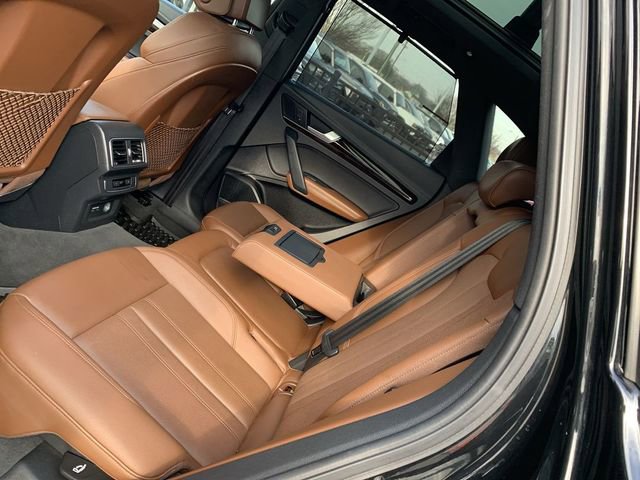 Used 2019 Audi Q5 2.0T Premium Plus w/ Premium Plus Package image 10