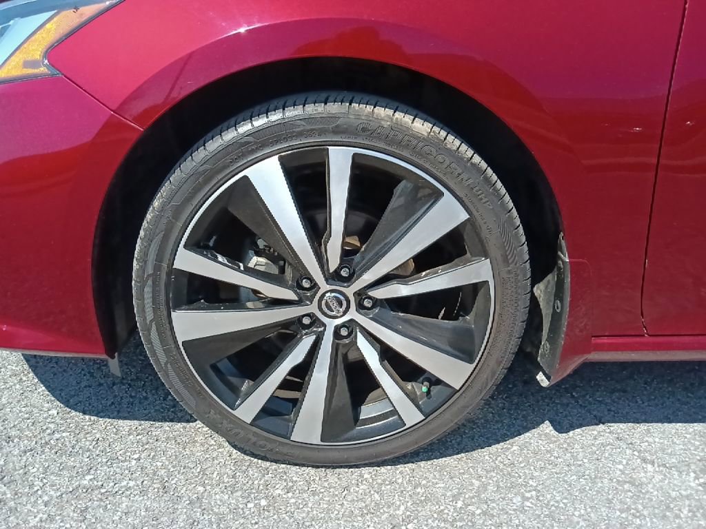 Used 2022 Nissan Altima 2.5 Platinum image 10