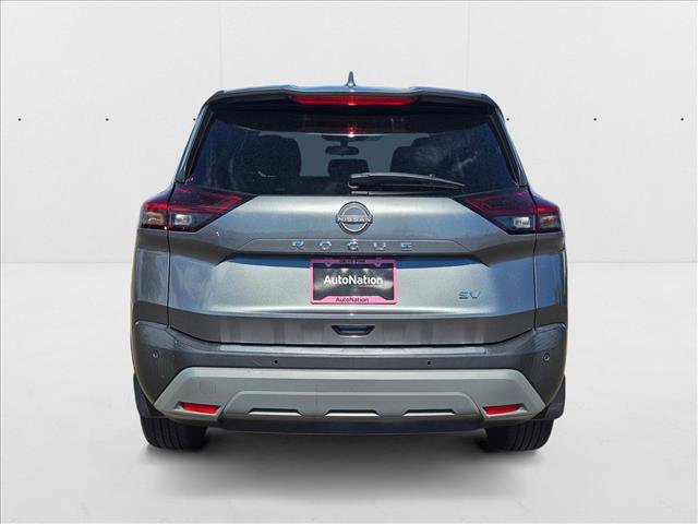Used 2023 Nissan Rogue SV image 6