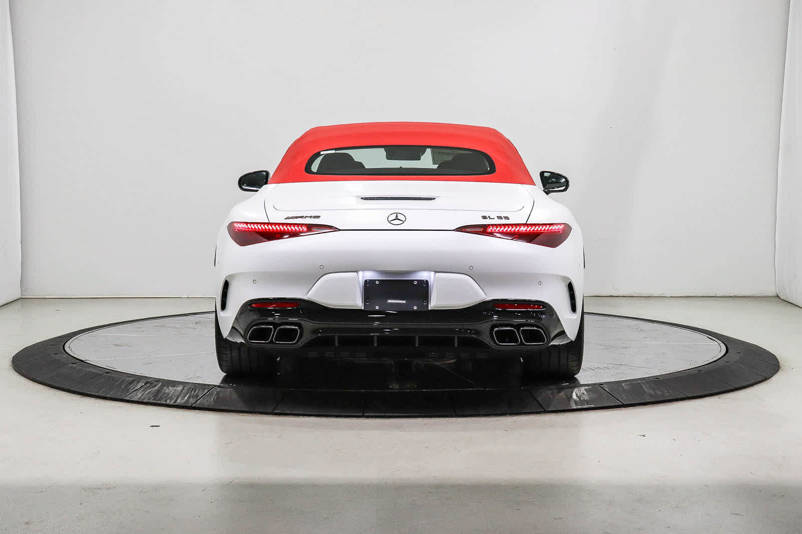 New 2027 Mercedes-Benz SL 55 AMG 4MATIC image 3