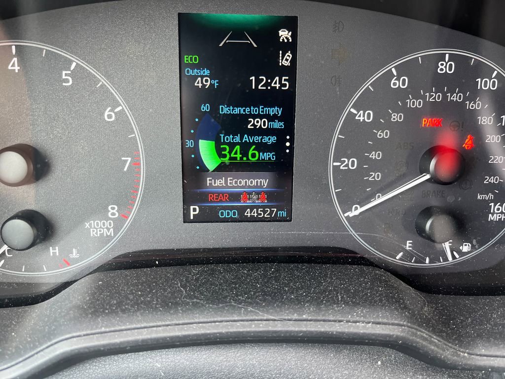 Used 2023 Toyota Corolla SE image 2