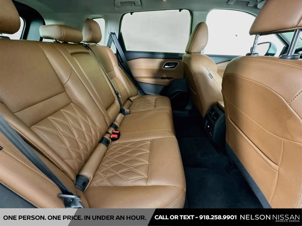 Certified 2026 Nissan Rogue Platinum w/ Platinum Premium Package AWD/4WD image 29
