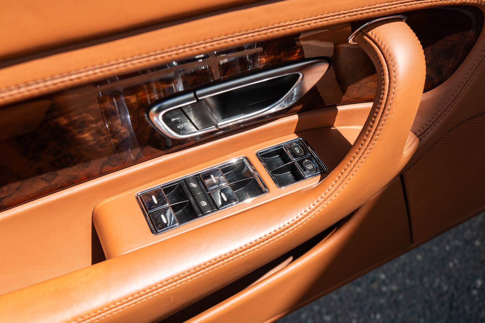 Used 2007 Bentley Continental GTC AWD/4WD image 12