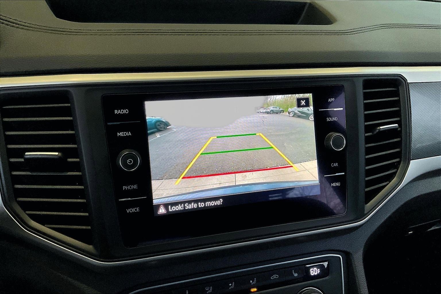 Used 2021 Volkswagen Atlas SE image 14