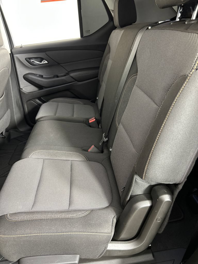 Used 2019 Chevrolet Traverse LT AWD/4WD image 17