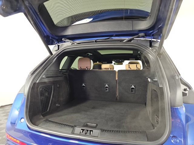 Used 2020 Lincoln Corsair Reserve w/ Equipment Group 202A image 18