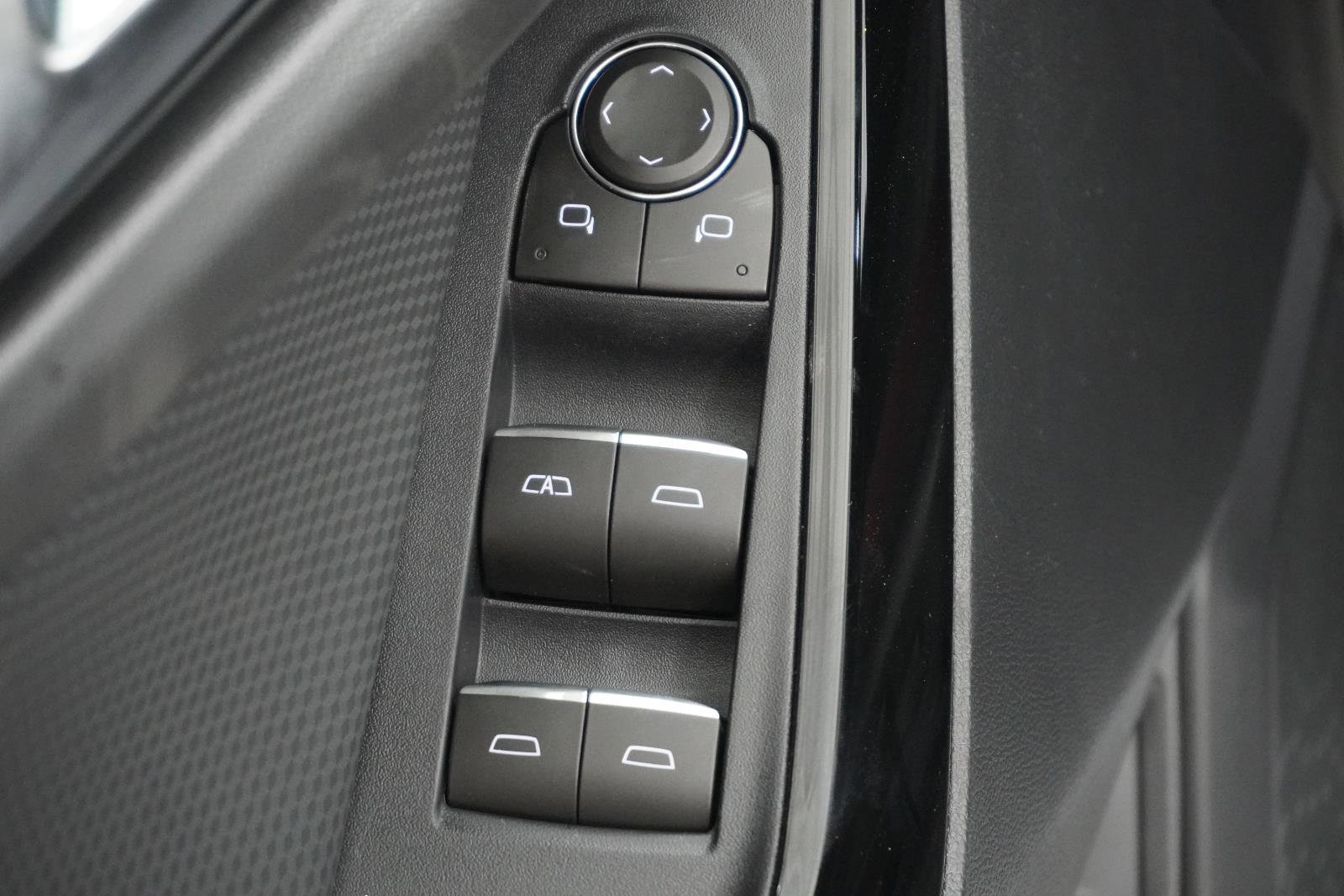 New 2026 Chevrolet Equinox RS w/ Convenience Package III image 15