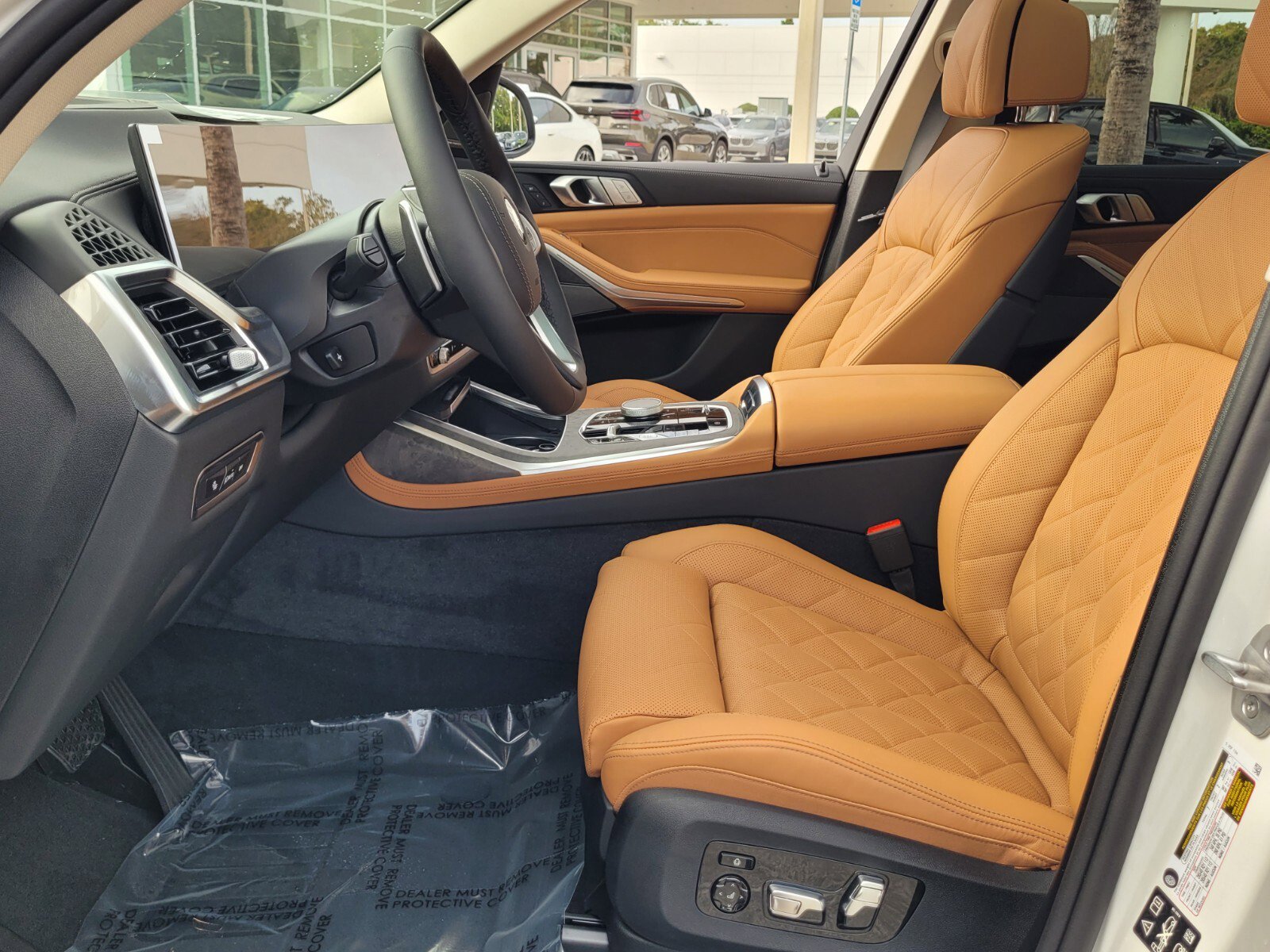 New 2026 BMW X7 xDrive40i w/ Premium Package image 10