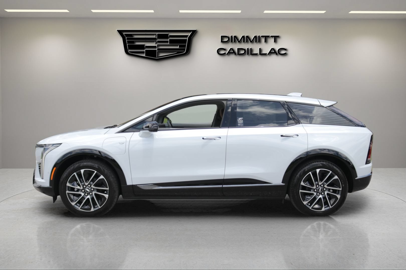 New 2027 Cadillac Optiq Premium Sport RWD image 8