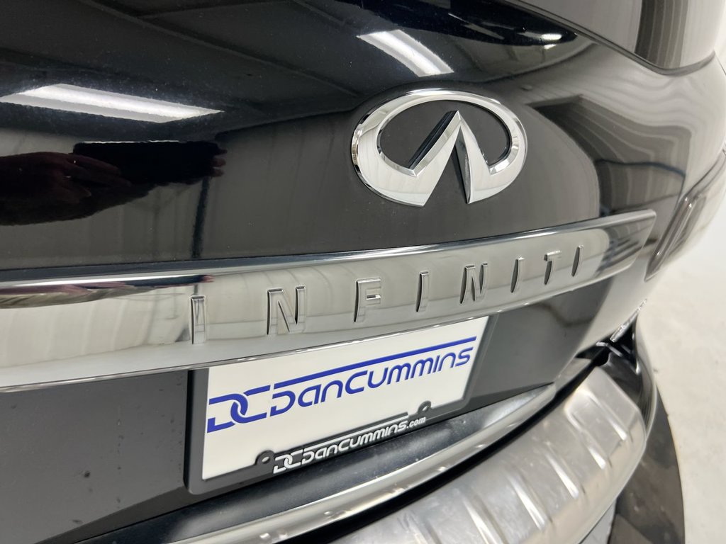Used 2017 INFINITI QX80 Limited w/ All Season Package AWD/4WD image 28