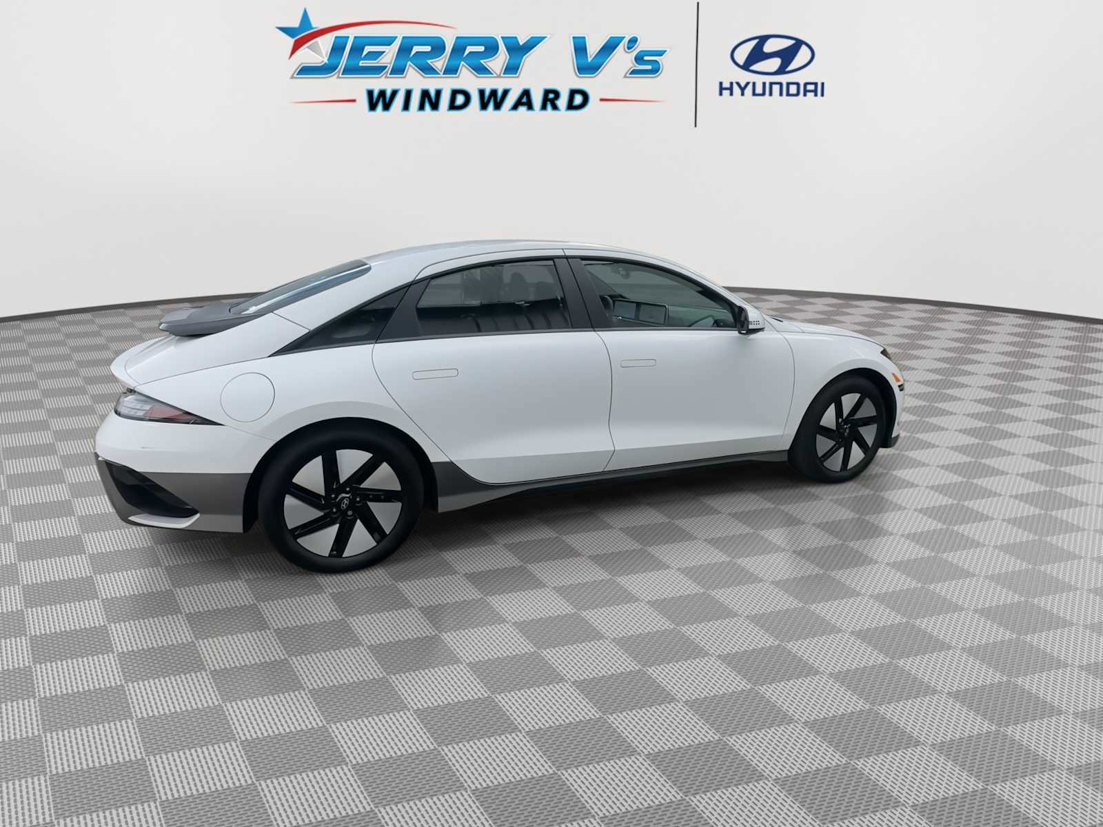 Used 2025 Hyundai Ioniq 6 SE image 8