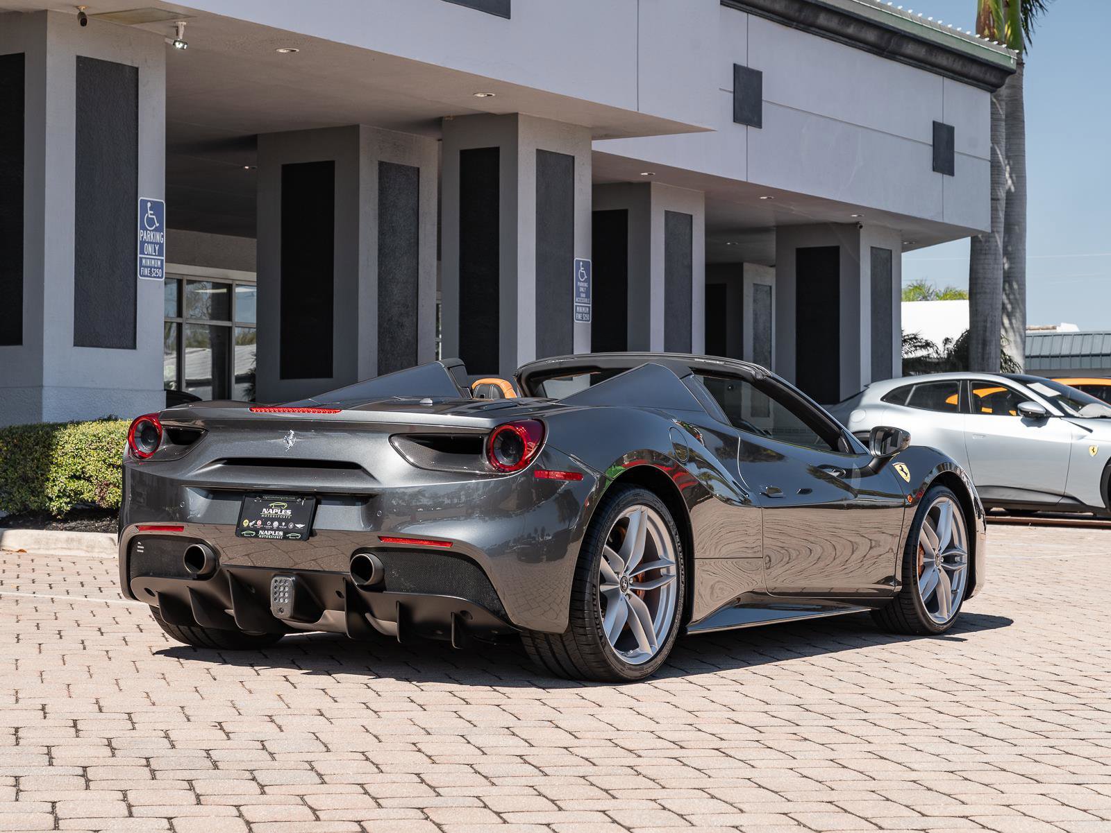 Used 2018 Ferrari 488 Spider image 56
