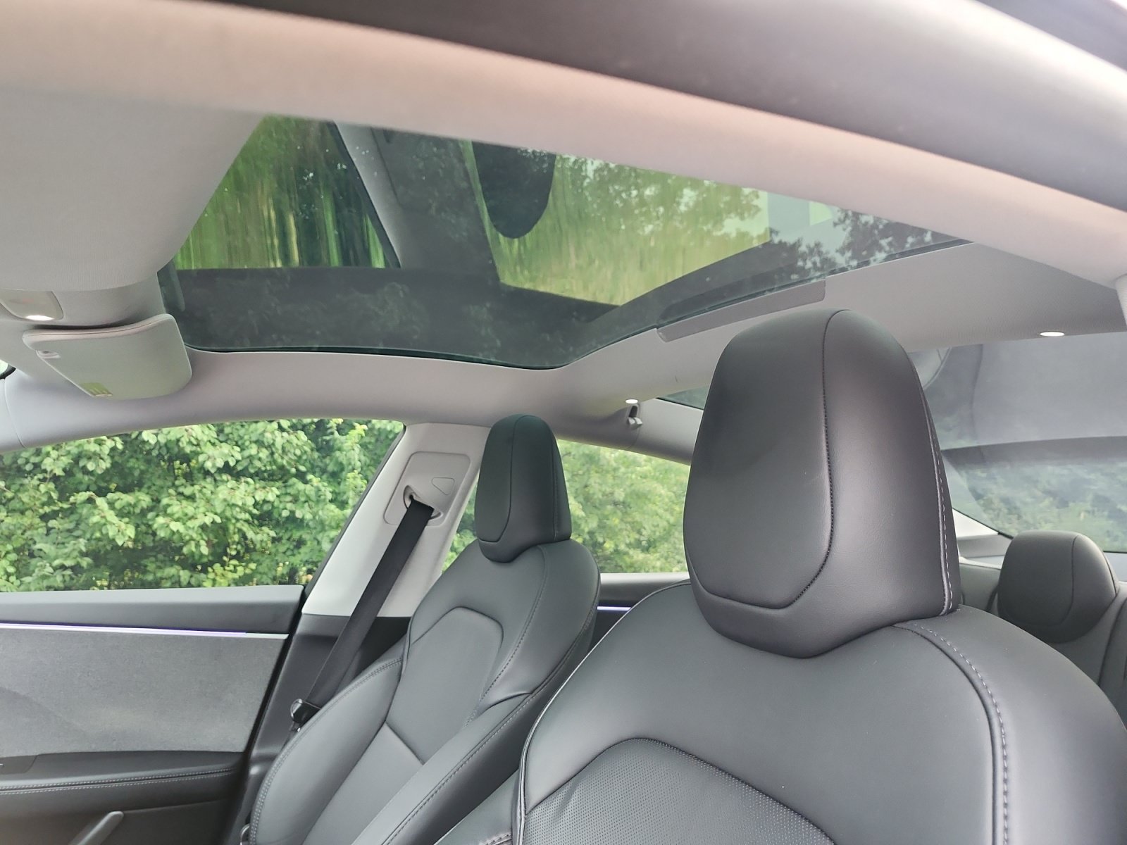 Used 2024 Tesla Model 3 Standard Range RWD image 17