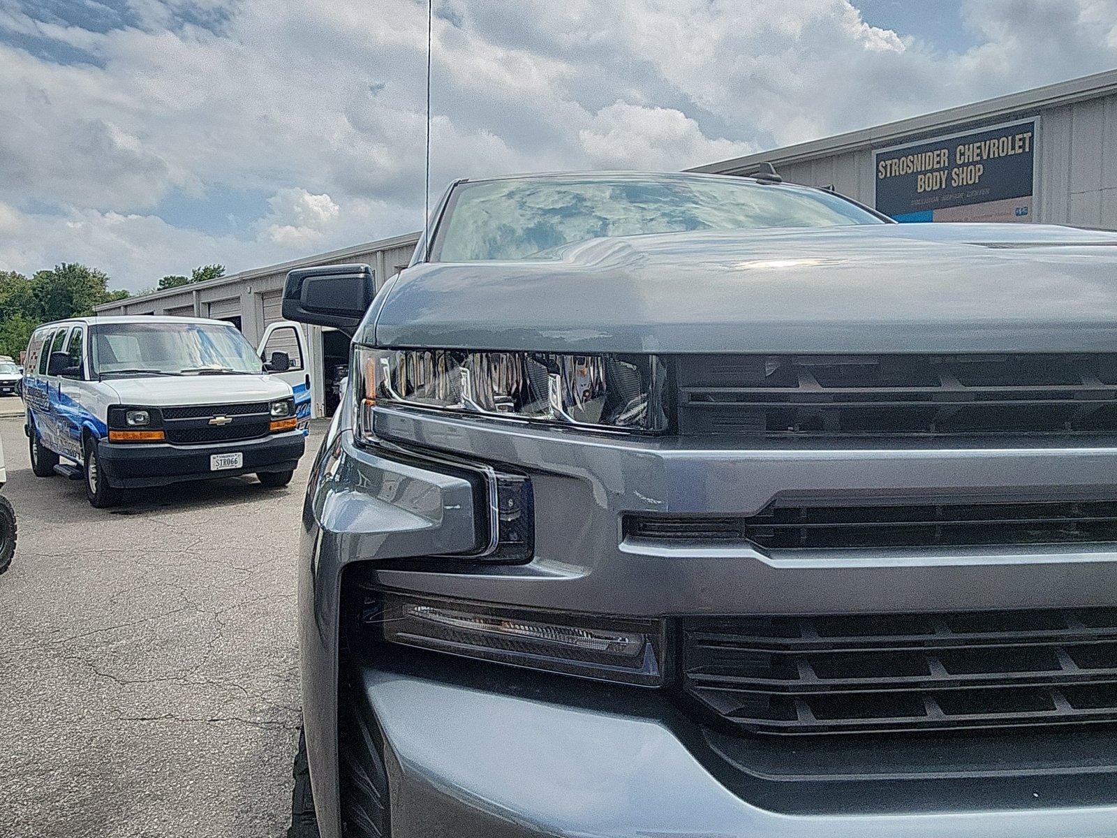 Used 2020 Chevrolet Silverado 1500 RST w/ All-Star Edition AWD/4WD image 9