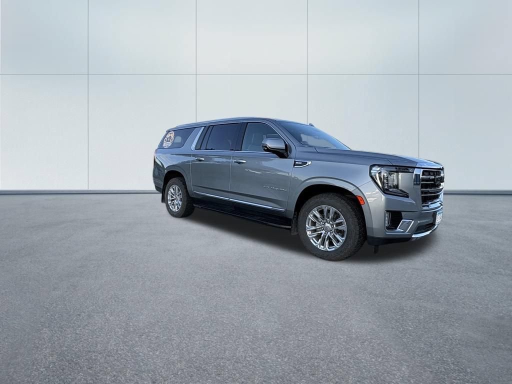 Used 2023 GMC Yukon XL SLT w/ SLT Luxury Package AWD/4WD image 15