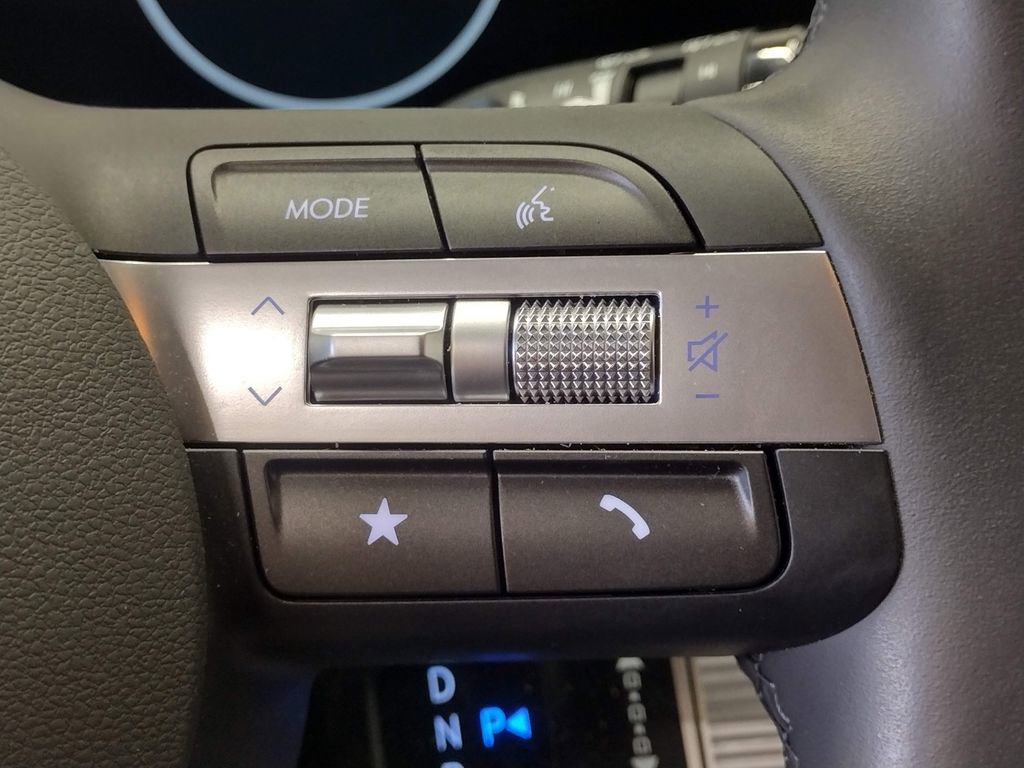 Certified 2024 Hyundai Kona SEL FWD image 26