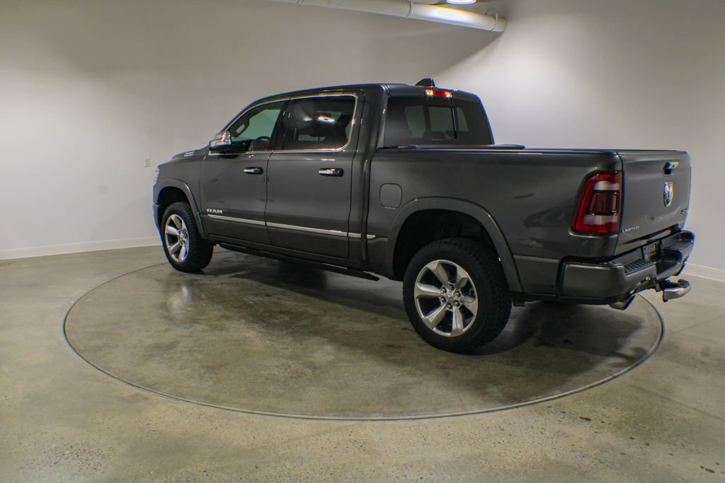 Used 2022 RAM 1500 Limited w/ Body Color Bumper Group AWD/4WD image 3