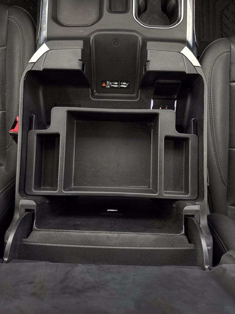 Used 2022 Chevrolet Silverado 1500 LTZ w/ Technology Package AWD/4WD image 30