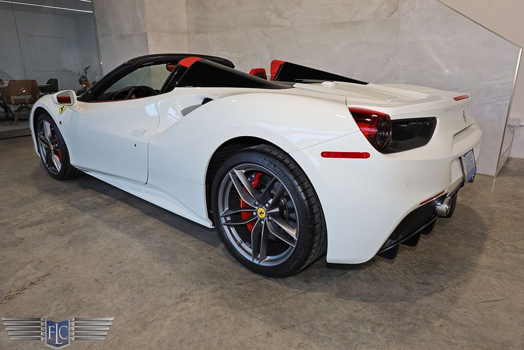 Used 2019 Ferrari 488 Spider image 47