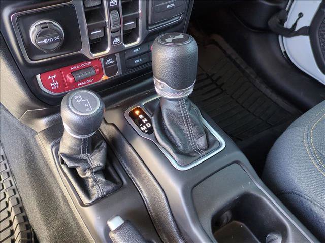 Used 2024 Jeep Wrangler Willys image 7