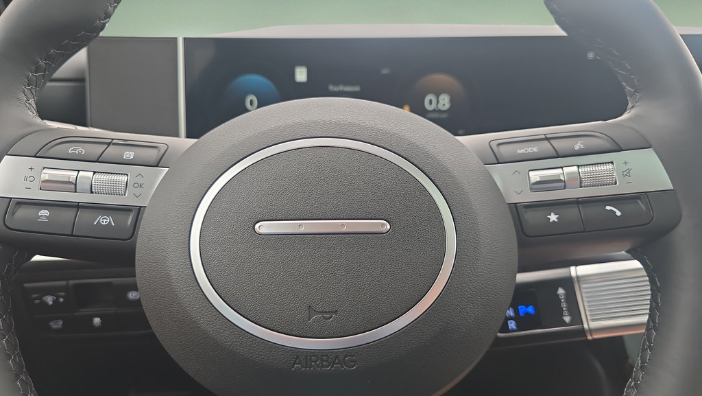 New 2026 Hyundai Tucson Limited AWD/4WD image 12