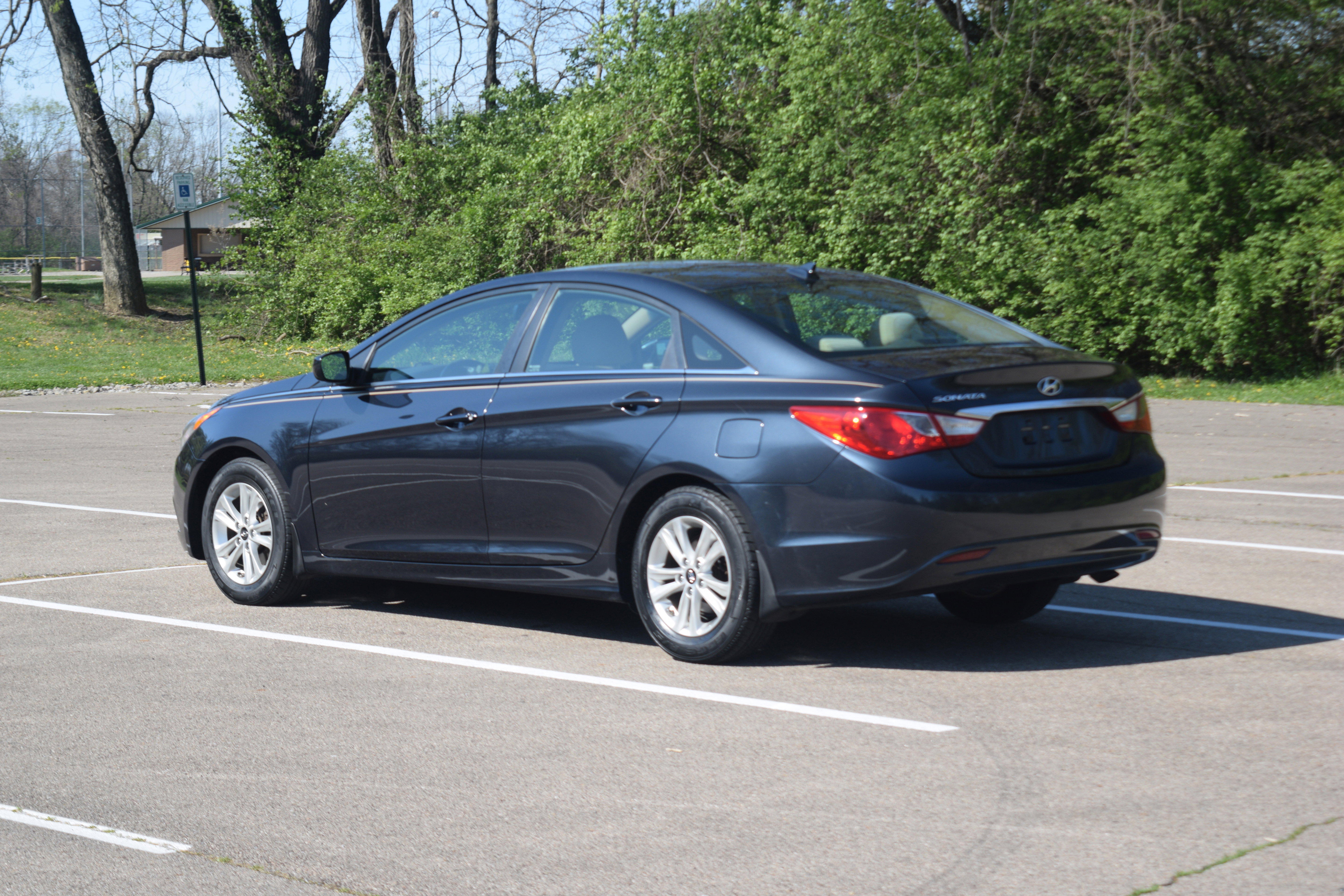 Used 2013 Hyundai Sonata GLS w/ Popular Equipment Pkg image 19