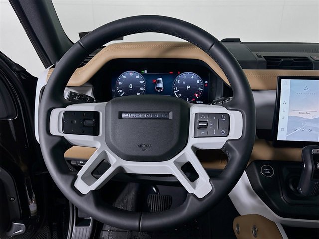 Used 2025 Land Rover Defender 110 S image 12