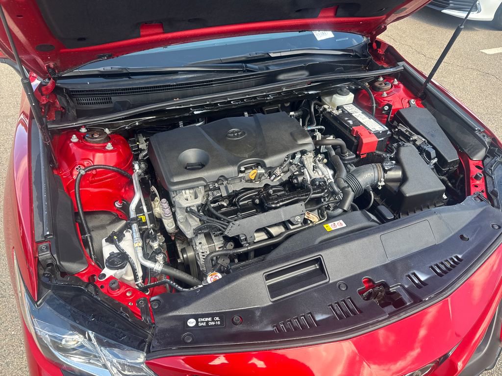 Used 2020 Toyota Camry SE w/ Moonroof Package AWD/4WD image 44