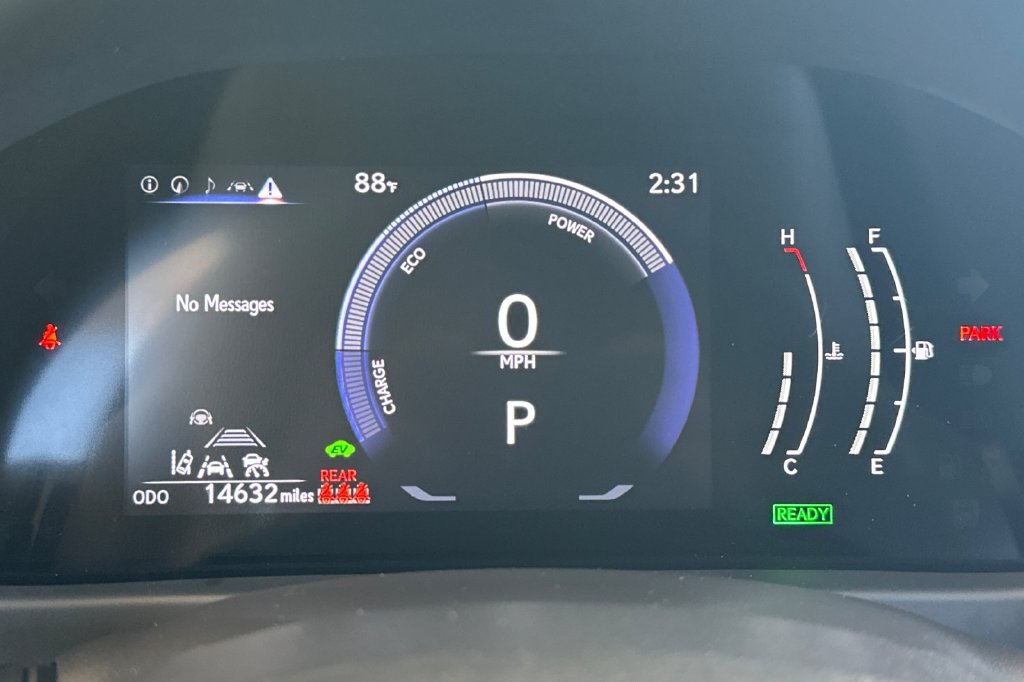Used 2025 Lexus UX 300h FWD w/ Accessory Package (Z2) image 29