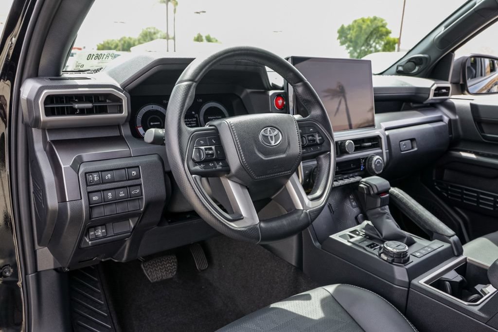 Used 2025 Toyota 4Runner TRD Off-Road Premium w/ Tow Technology Package AWD/4WD image 17