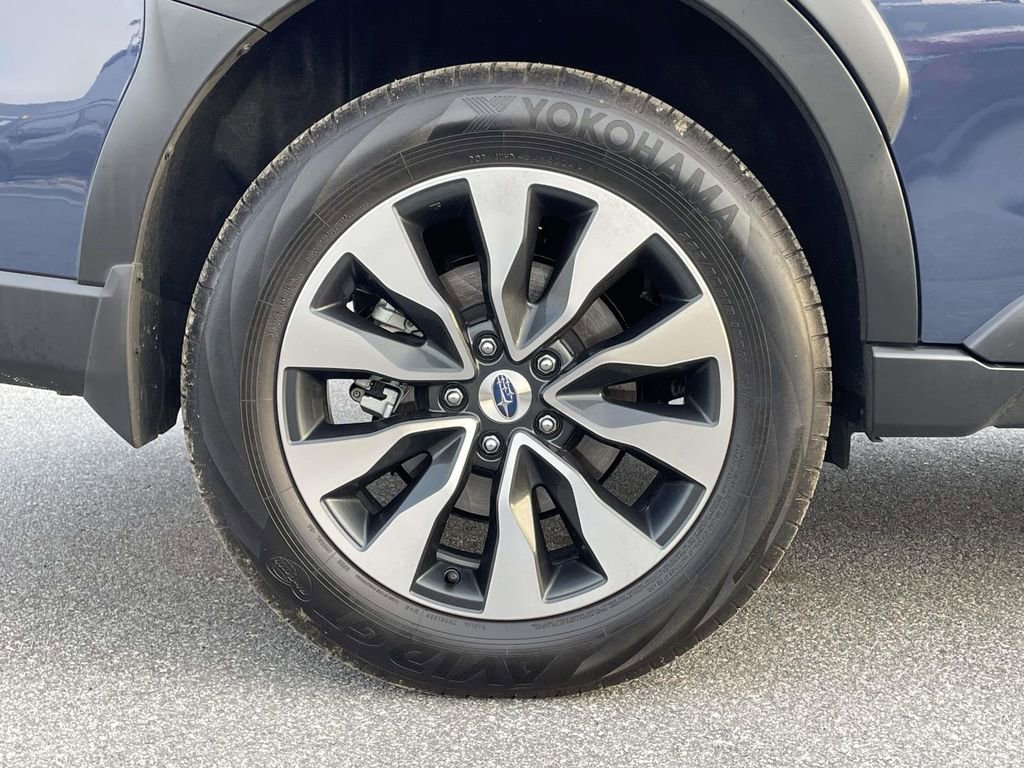 Used 2025 Subaru Outback Touring XT image 30