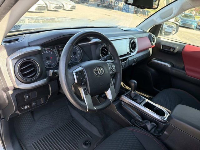 Used 2022 Toyota Tacoma SR5 w/ Technology Package image 12