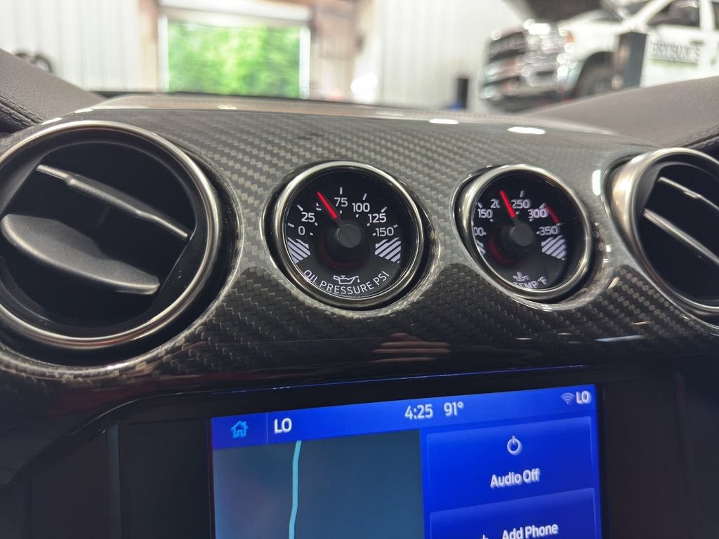 Used 2020 Ford Mustang Shelby GT500 w/ Carbon Fiber Track Pack RWD image 34