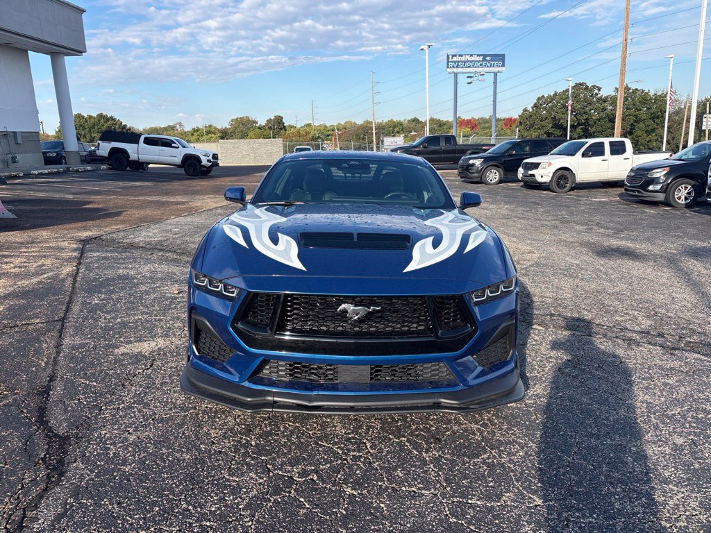Used 2024 Ford Mustang GT Premium RWD image 2