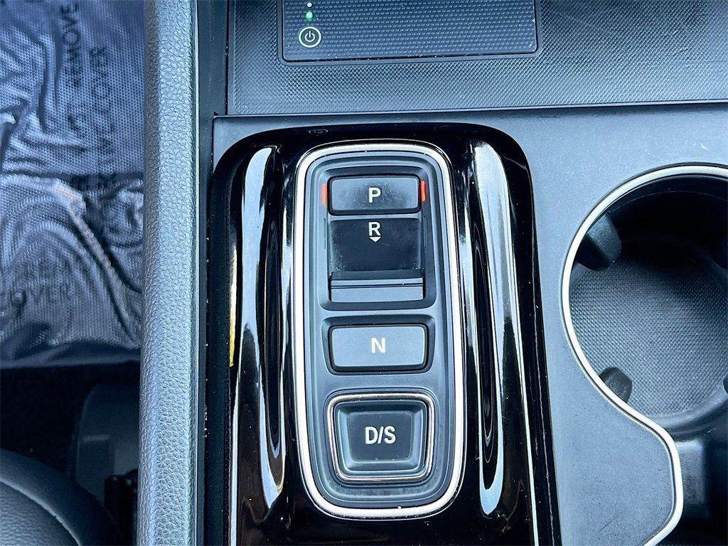 Used 2023 Honda Pilot Touring image 17