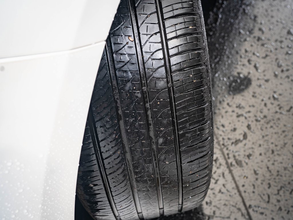 Used 2022 Land Rover Range Rover SE image 36