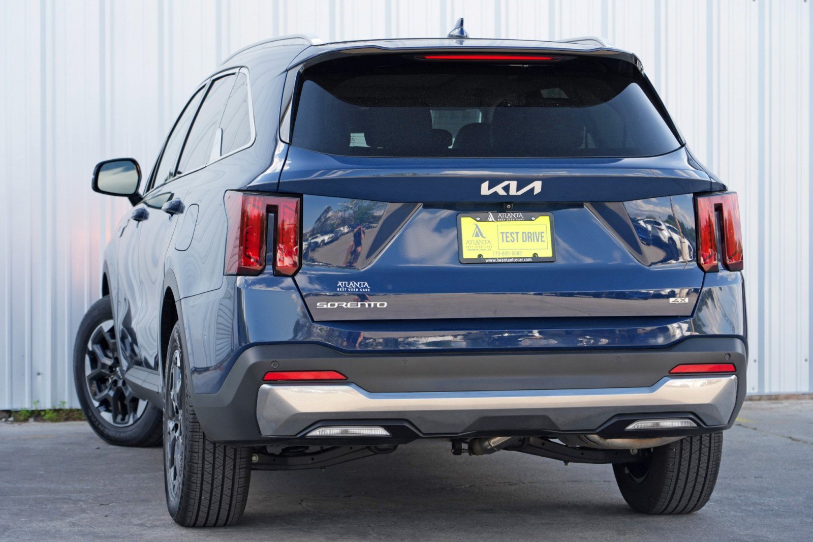 Used 2024 Kia Sorento S w/ Panoramic Sunroof Package AWD/4WD image 5