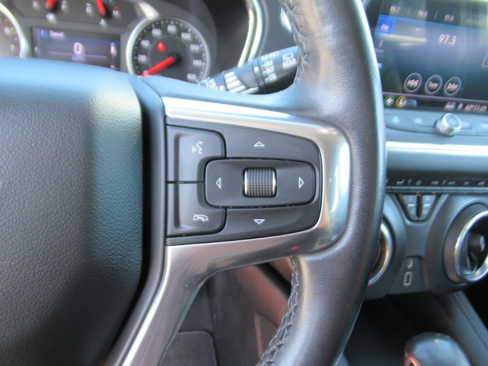 Used 2019 Chevrolet Blazer LT w/ Sun and Wheels Package image 19