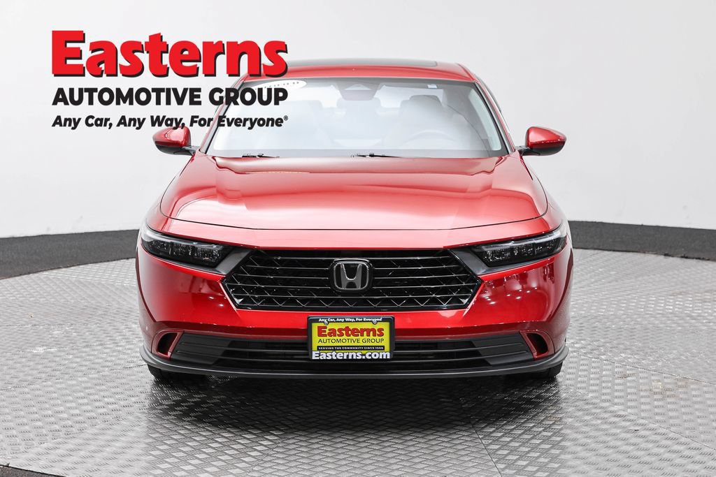 Used 2024 Honda Accord EX image 2