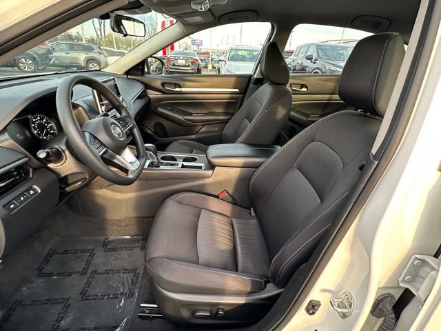 Certified 2022 Nissan Altima 2.5 SV FWD image 23