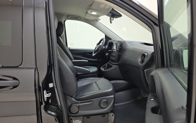 Used 2023 Mercedes-Benz Metris Passenger image 6