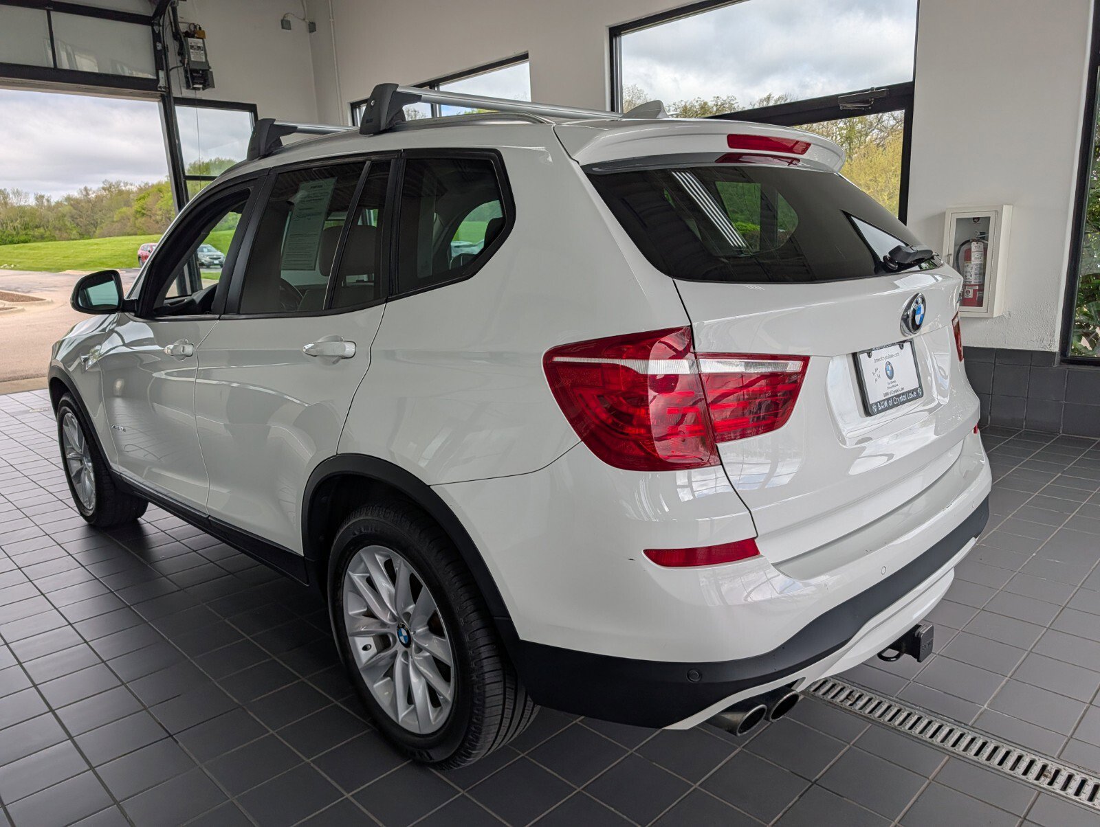 Used 2015 BMW X3 xDrive28i AWD/4WD image 4